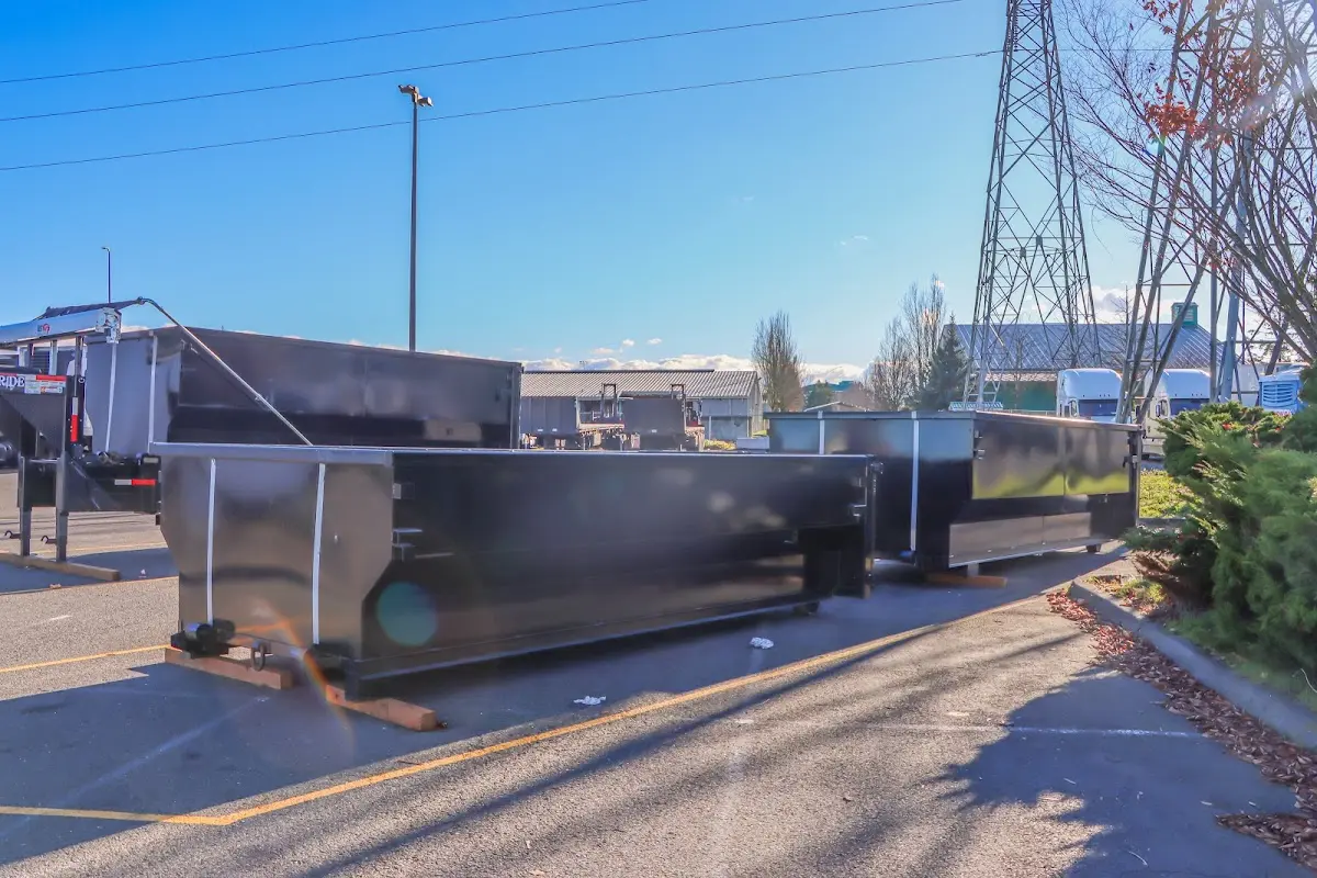 Professional dumpster rental and junk removal service in Taylor